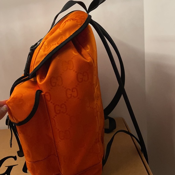 Gucci Off The Grid backpack orange GG ECONYL - Picture 5 of 15